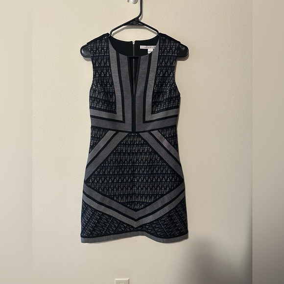 Diane Von Furstenberg Amanda Dress Jacquard Printed Size 4 d827401l14x - Picture 2 of 9